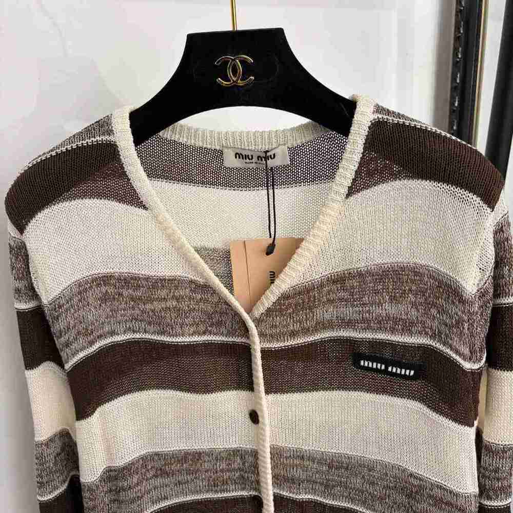 ✨Miu Miu Brown Cream Stripe V-neck Lightweight Knit Cardigan - Picture 2 of 6